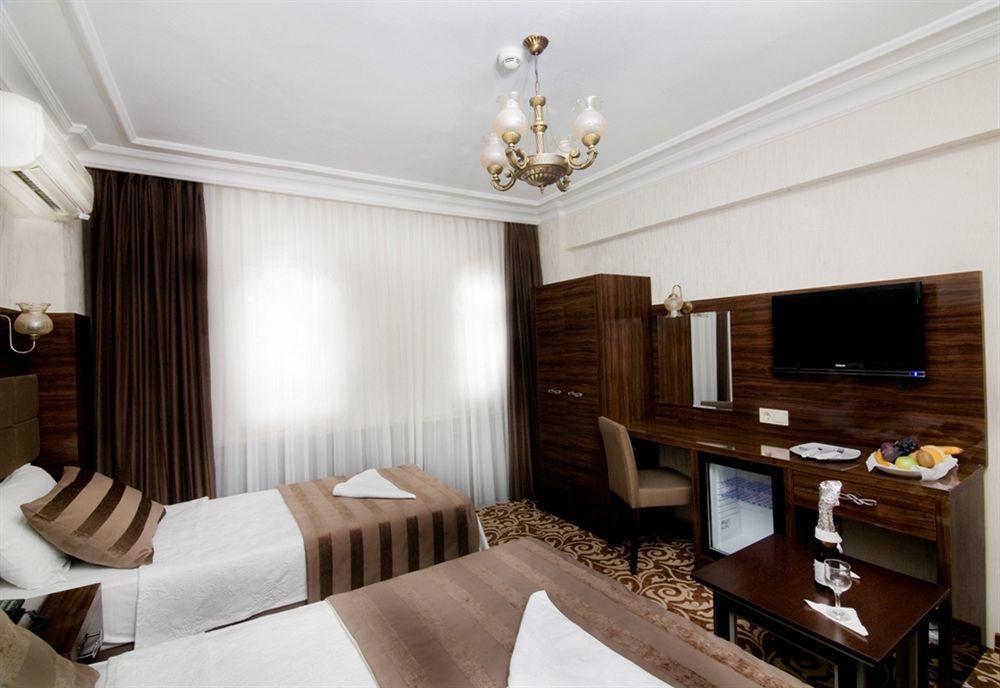 Pelikan Hotel Estambul Exterior foto
